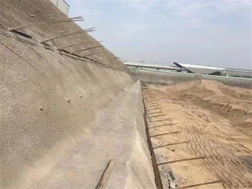 仓山河道边坡加固